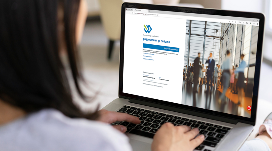 Electronic platform helps reducing thrice the time needed to issue work permits to foreign nationals